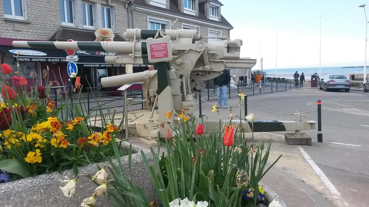 Arroplace Arromanches-les-Bains Exterior foto